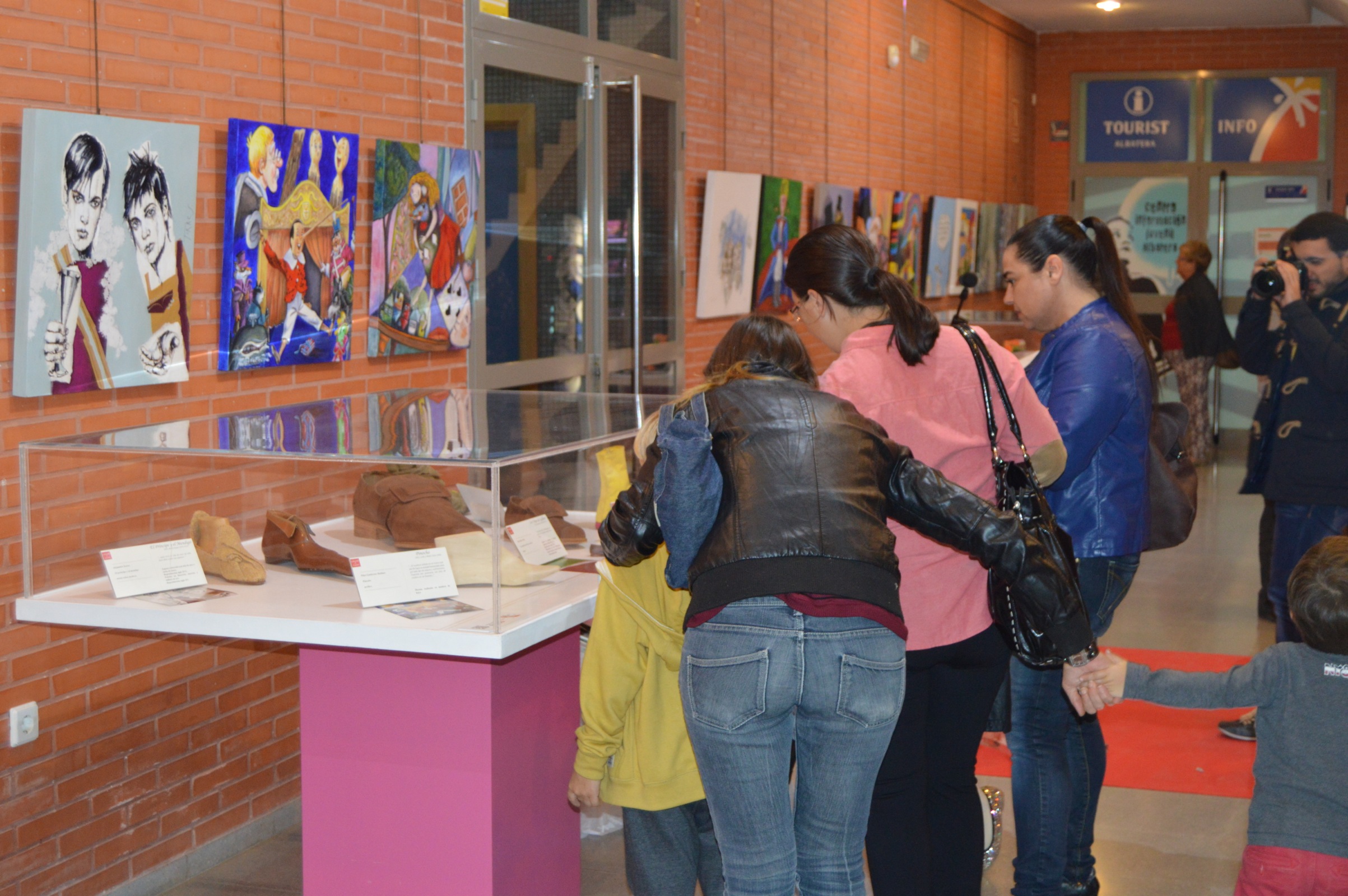 cooperativa eléctrica albatera calzando te cuento_4